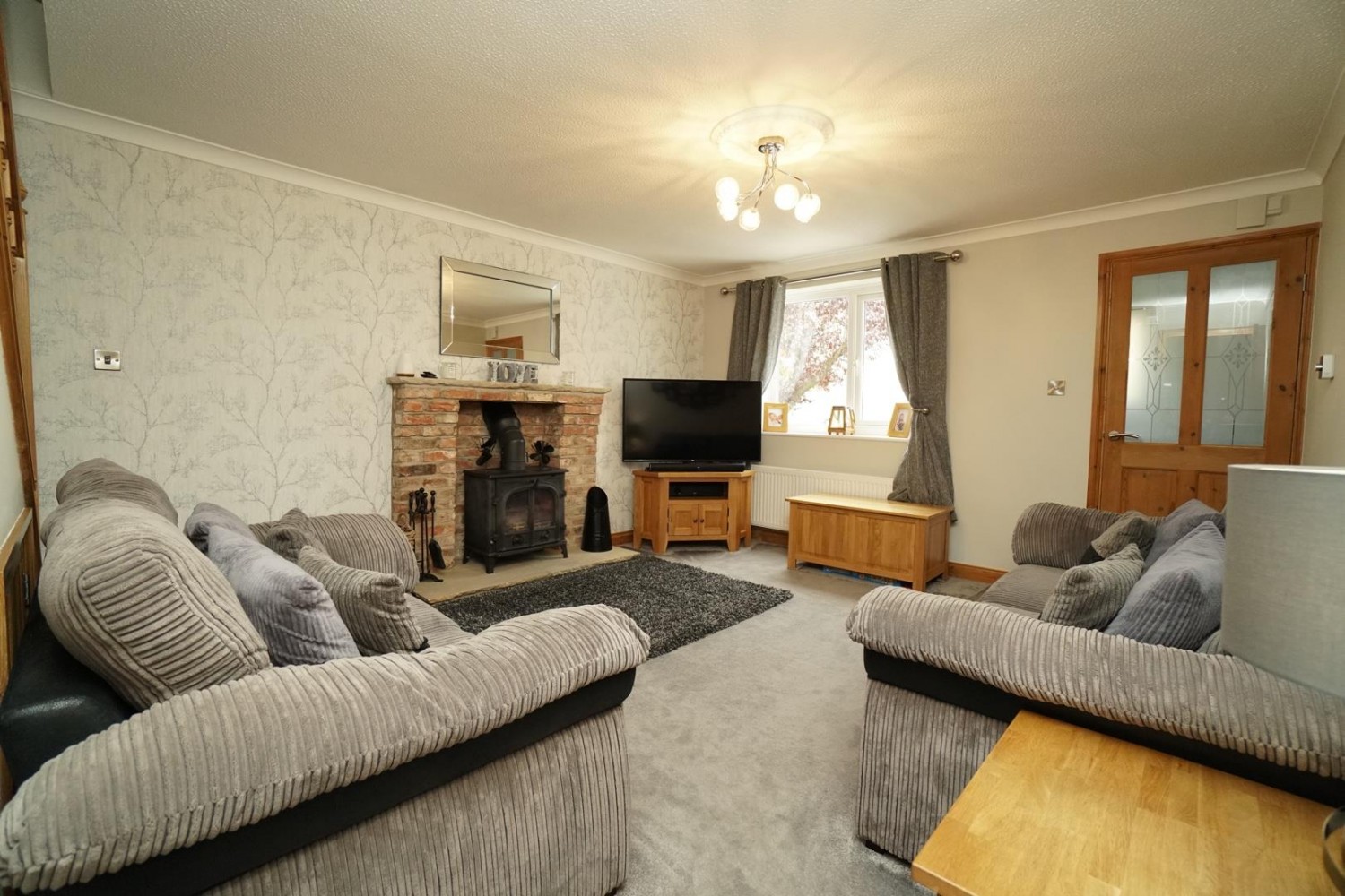 2 bedroom House for sale in Firbank Close, Strensall, York, YO32 5YJ