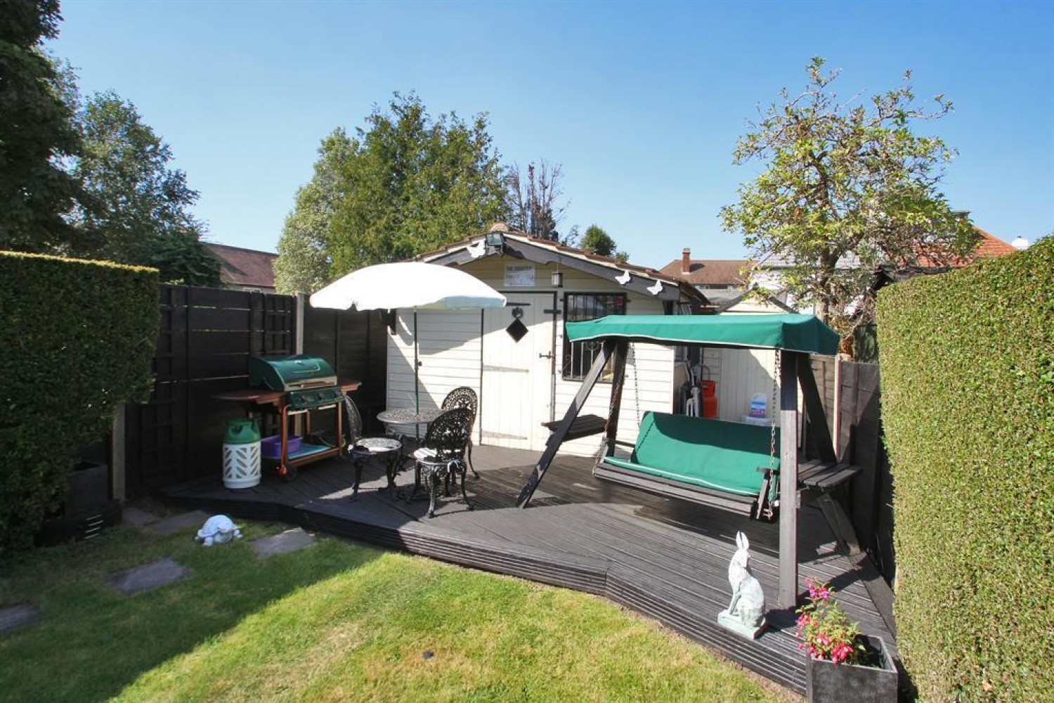 Avondale Road, Mottingham Village, London, SE9 4SN