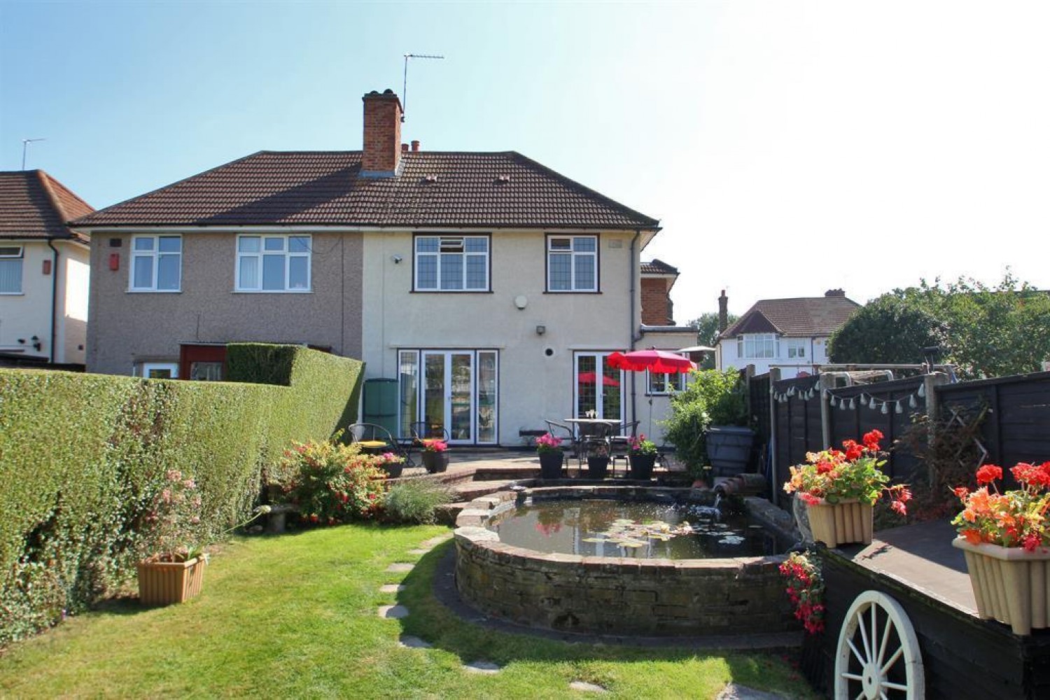 Avondale Road, Mottingham Village, London, SE9 4SN