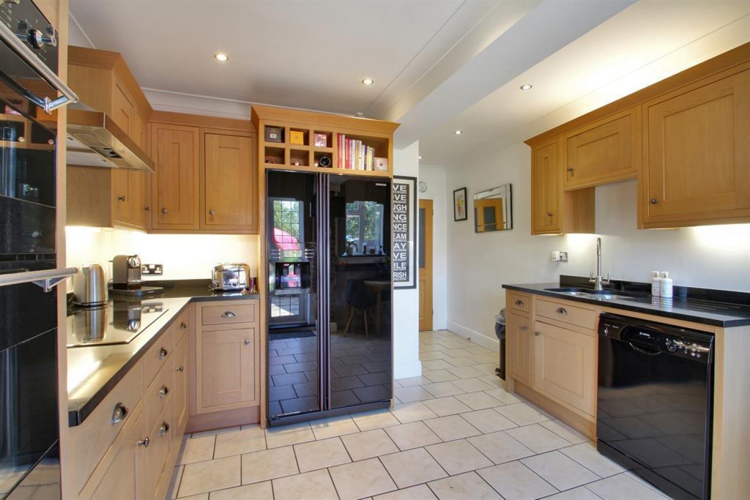 Avondale Road, Mottingham Village, London, SE9 4SN