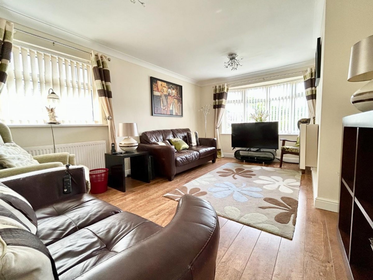 Pinewood Close, Great Houghton, Barnsley