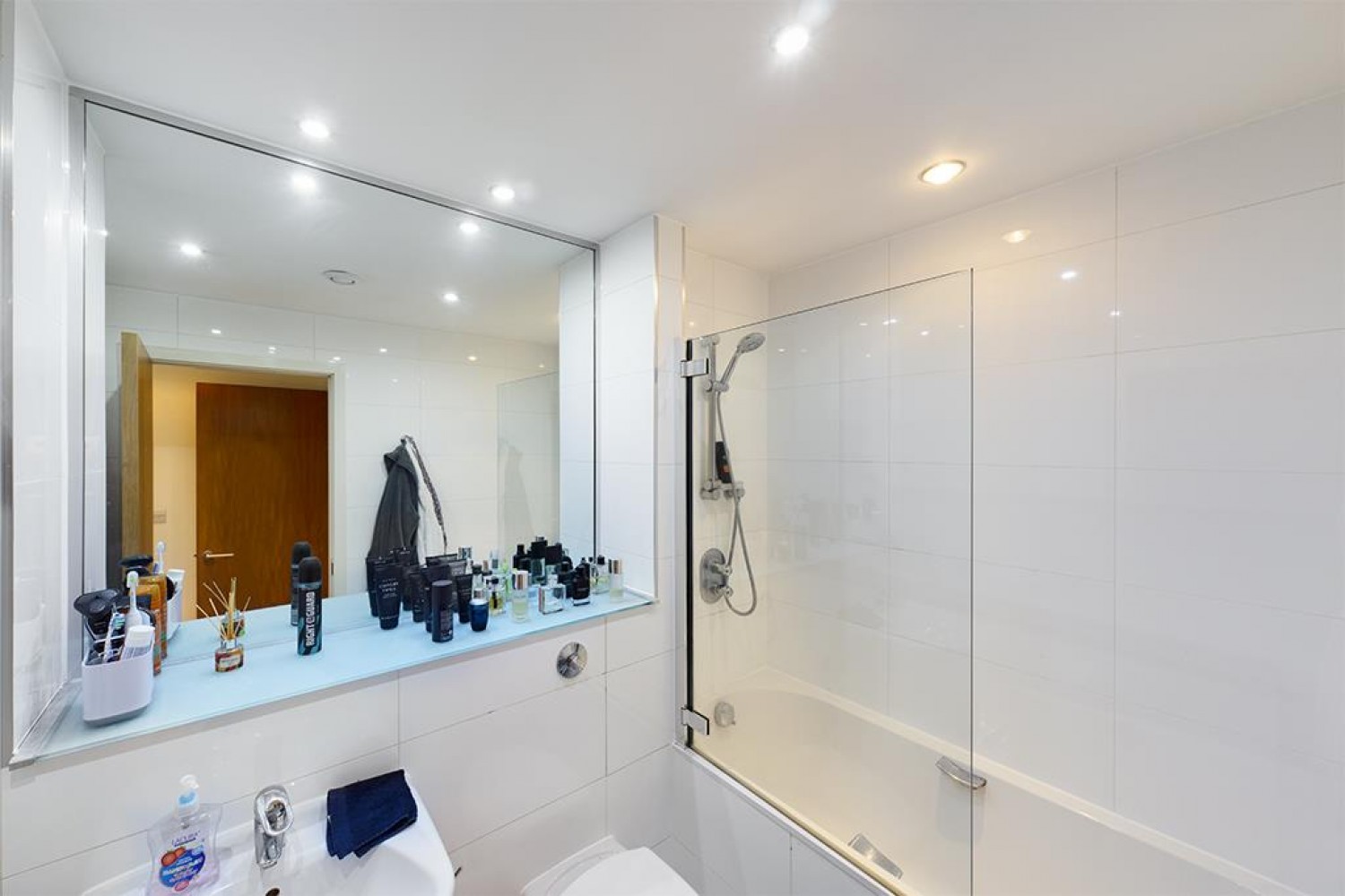 Sundowner 31 Channel Way, Southampton