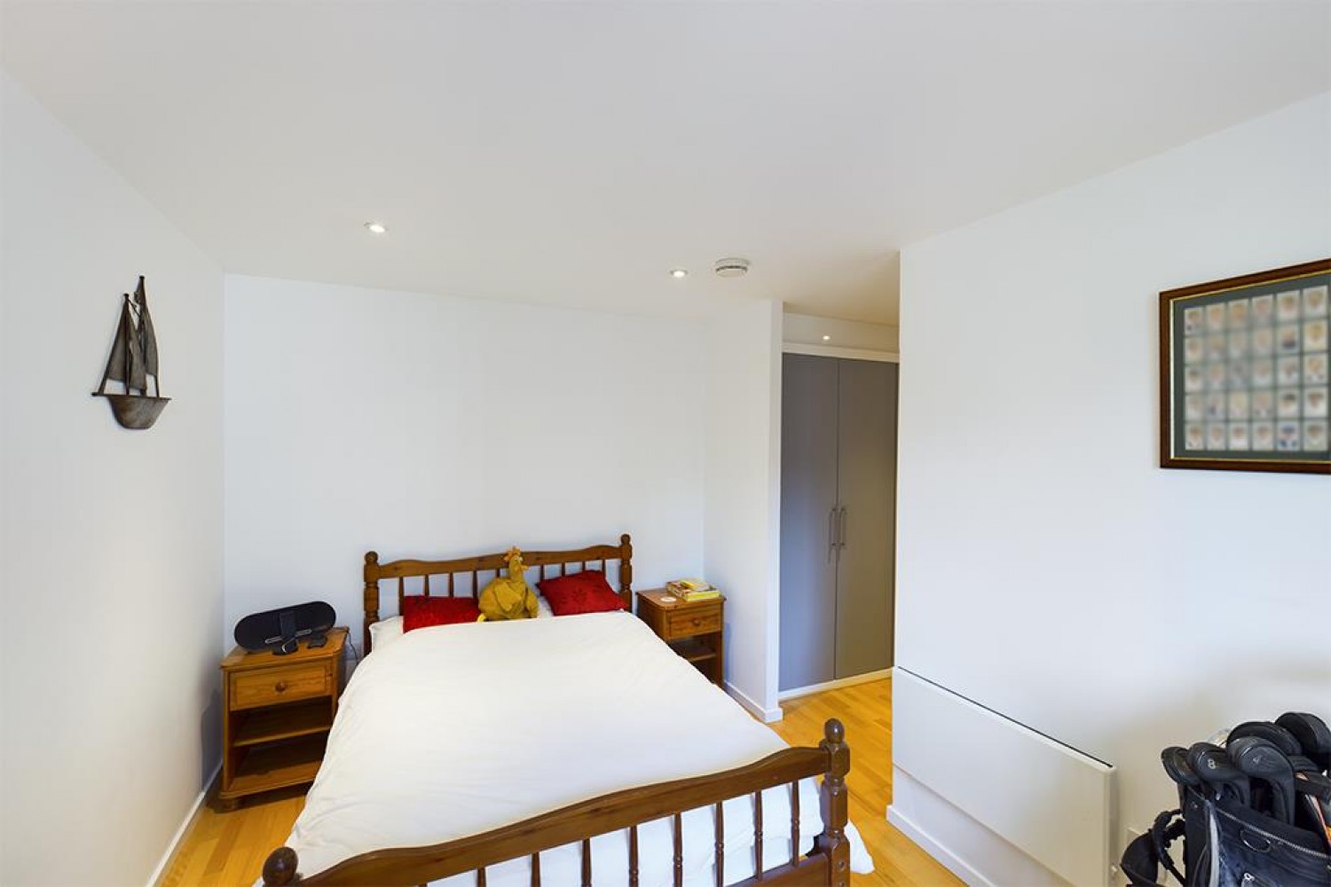 Sundowner 31 Channel Way, Southampton