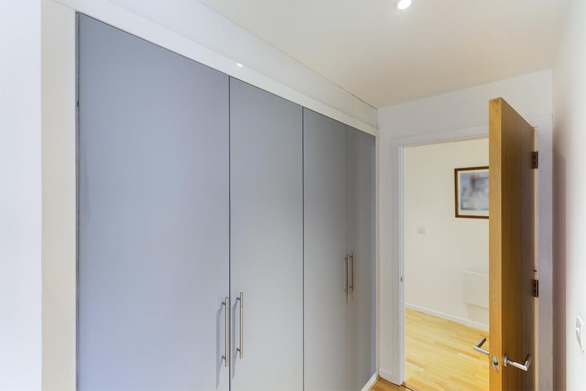 Sundowner 31 Channel Way, Southampton