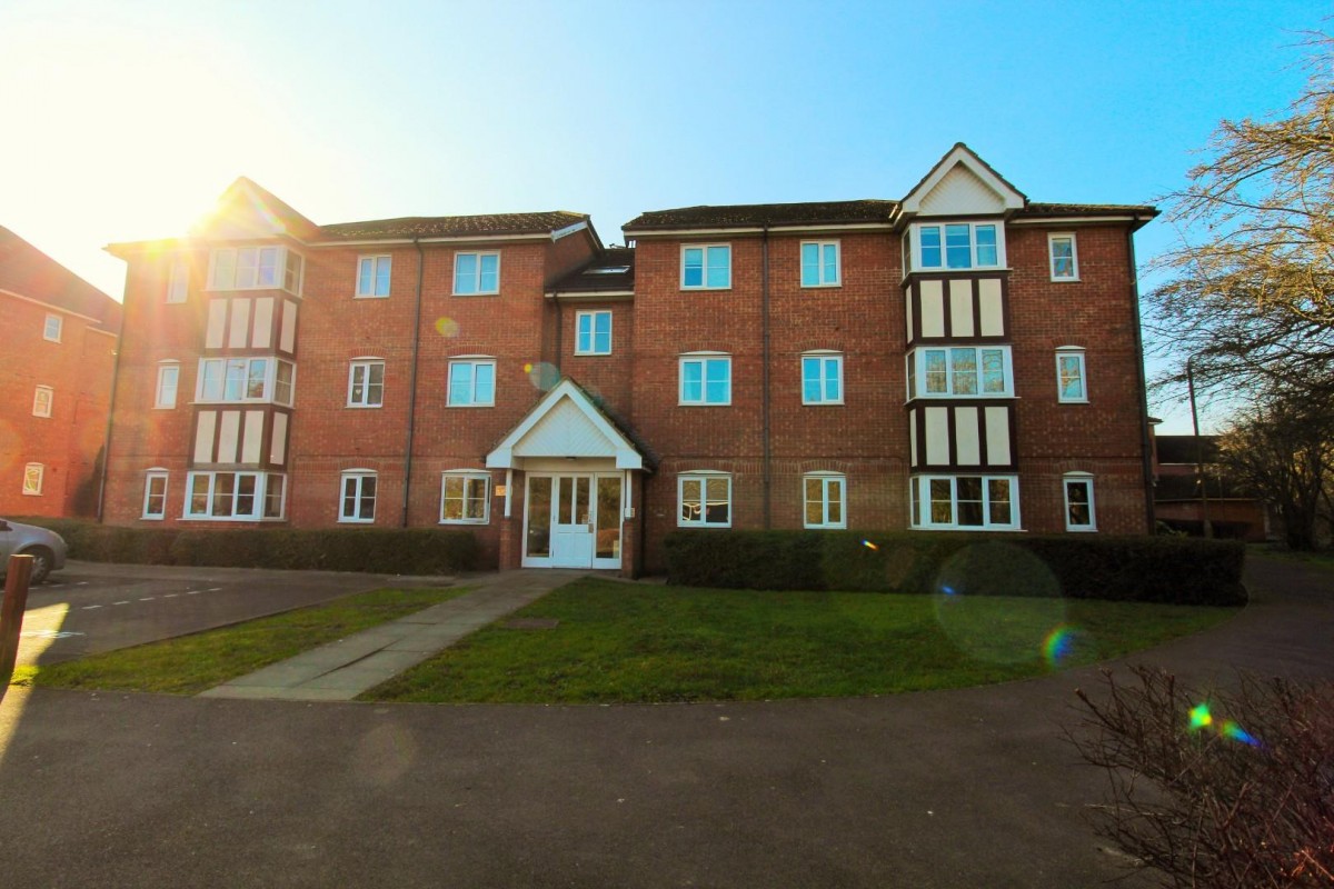 Ottawa Court, Broxbourne
