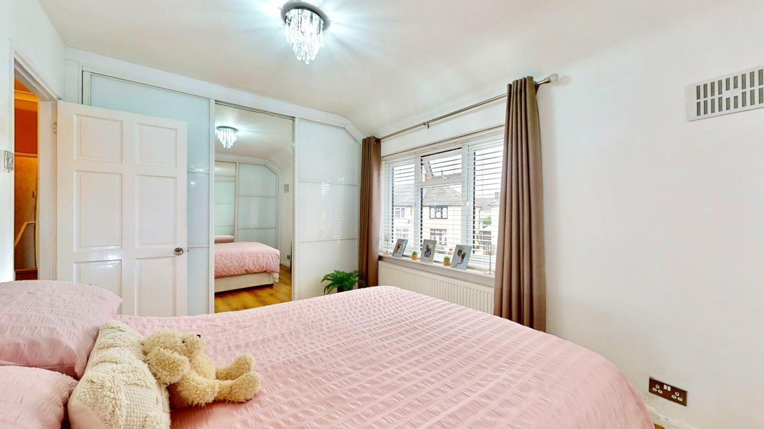 Campsey Road, Dagenham, RM9