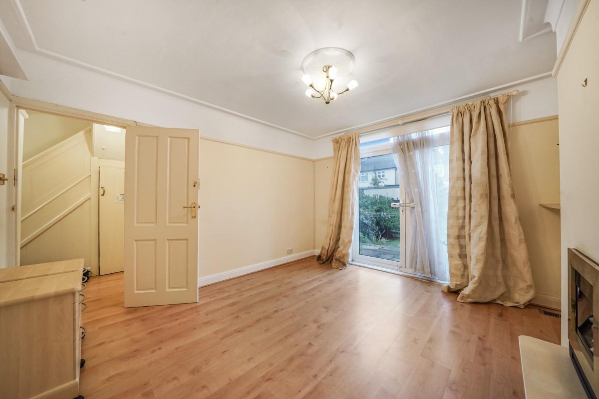 Eric Road, Chadwell Heath, RM6