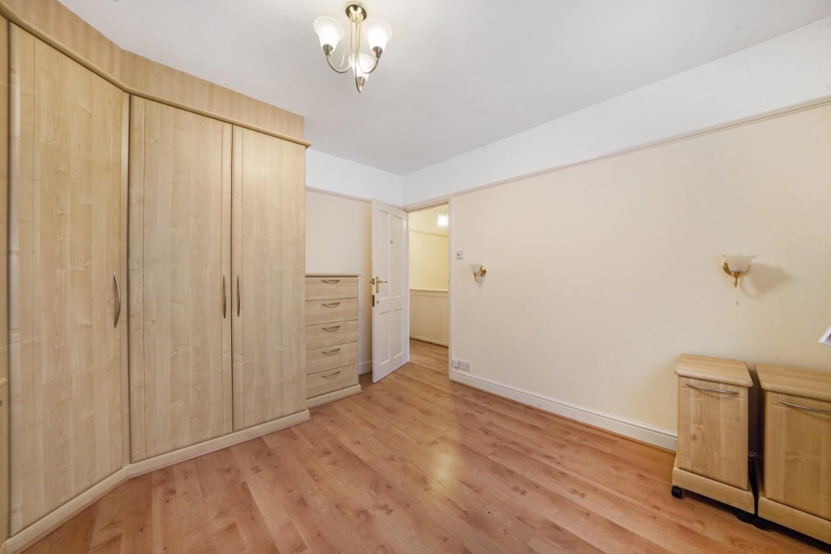 Eric Road, Chadwell Heath, RM6