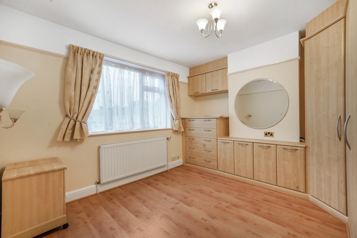 Eric Road, Chadwell Heath, RM6