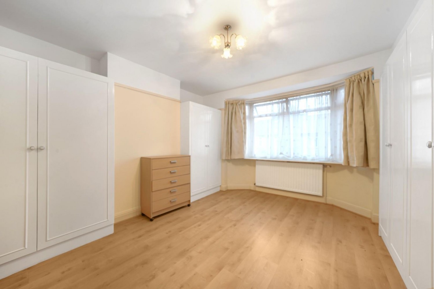 Eric Road, Chadwell Heath, RM6