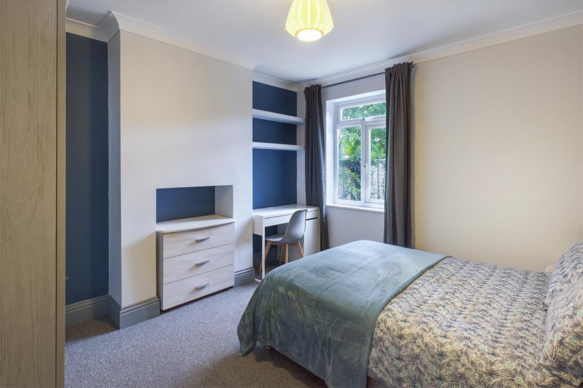 Aberdeen Road, Southampton, Hampshire