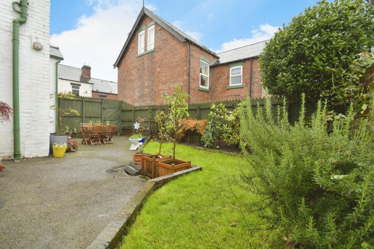 Millmount Road, Meersbrook, Sheffield, S8 9EG