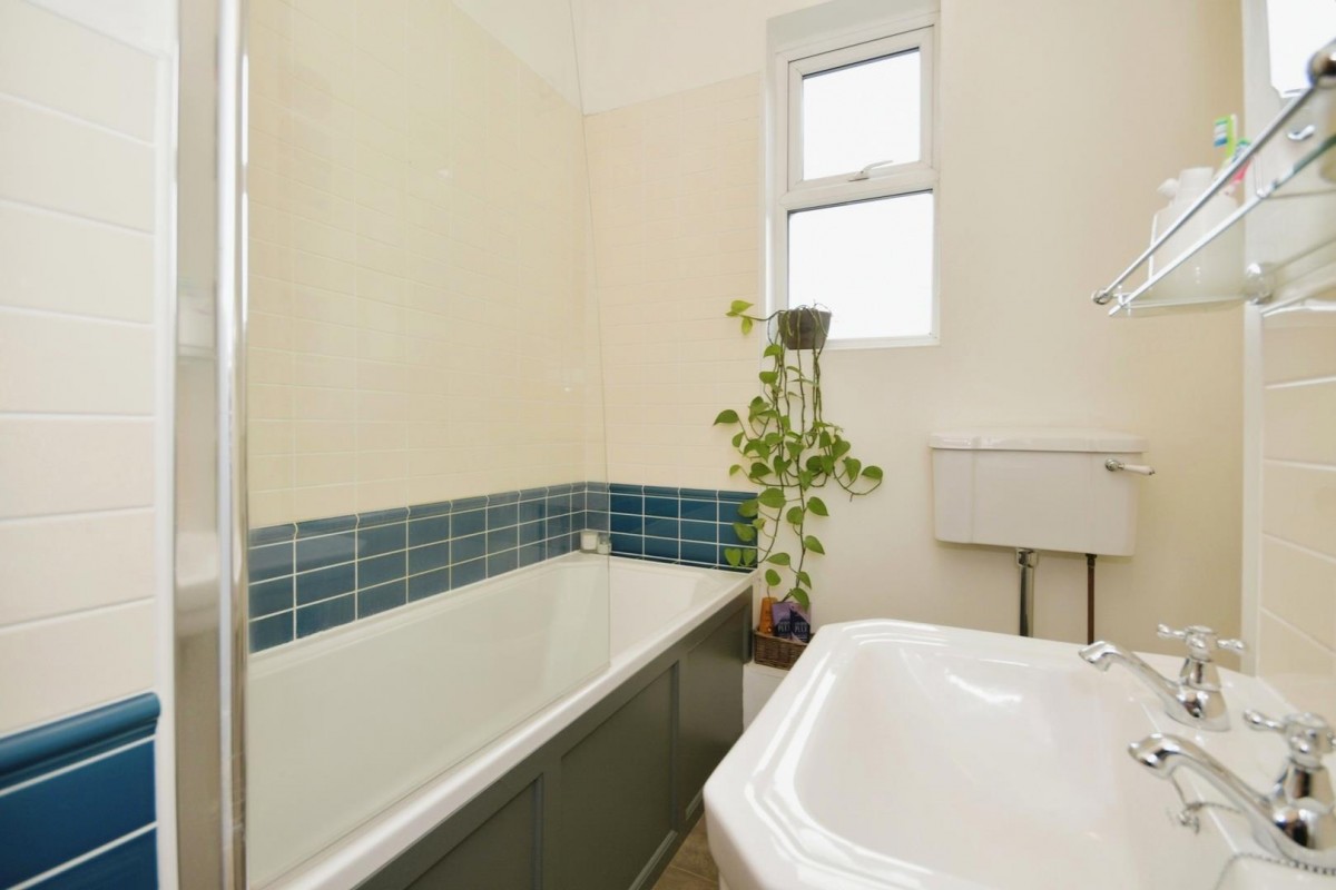Millmount Road, Meersbrook, Sheffield, S8 9EG