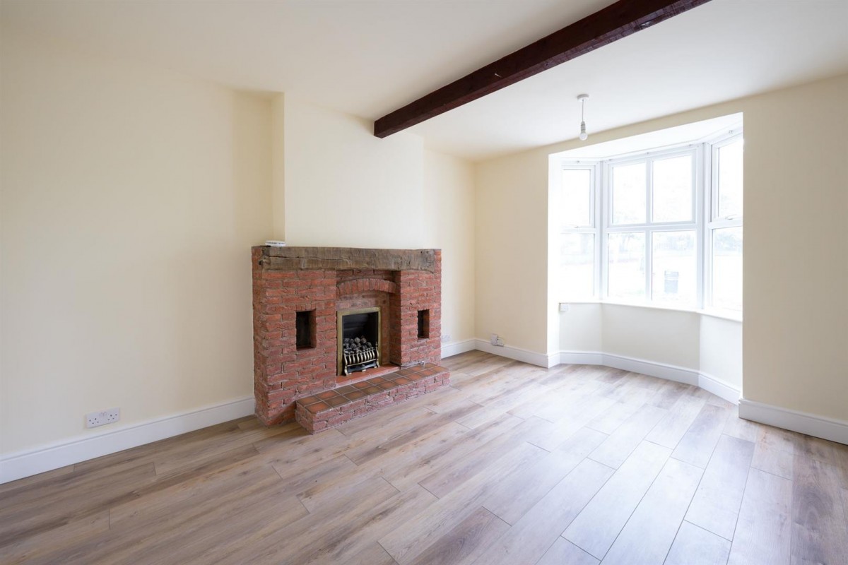 Bridgnorth Road, Wollaston, DY8 3PZ