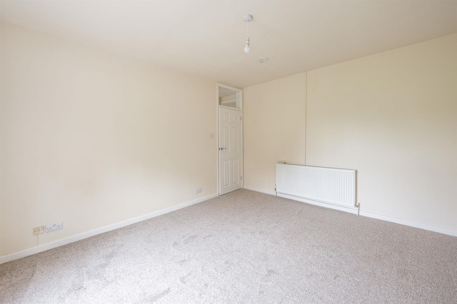 Bridgnorth Road, Wollaston, DY8 3PZ