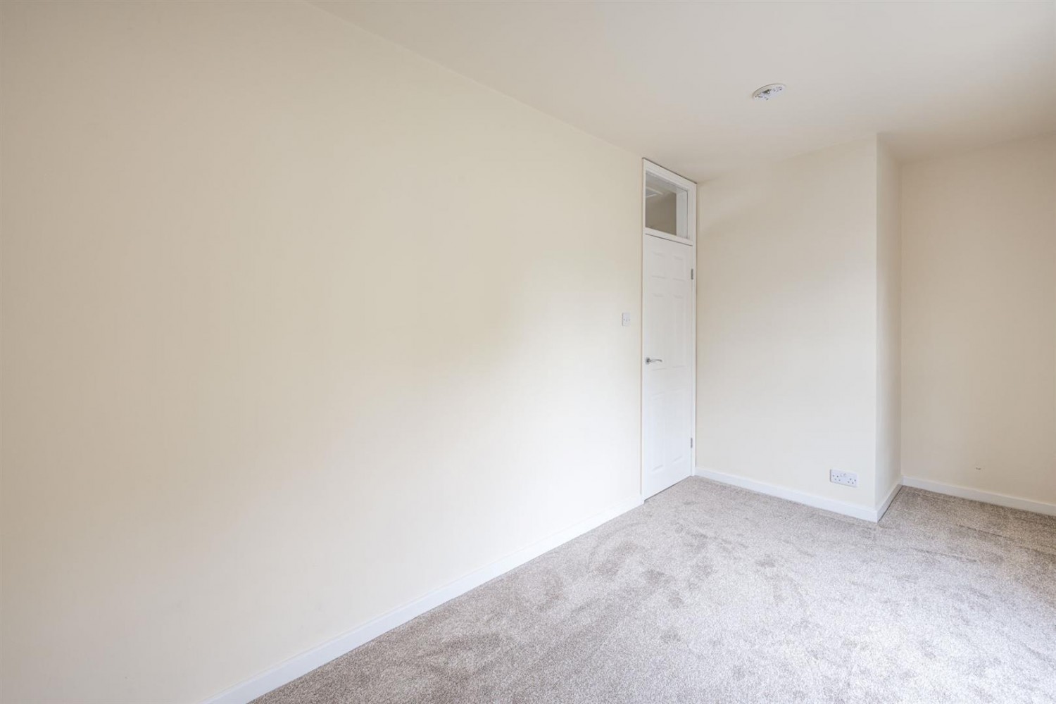 Bridgnorth Road, Wollaston, DY8 3PZ