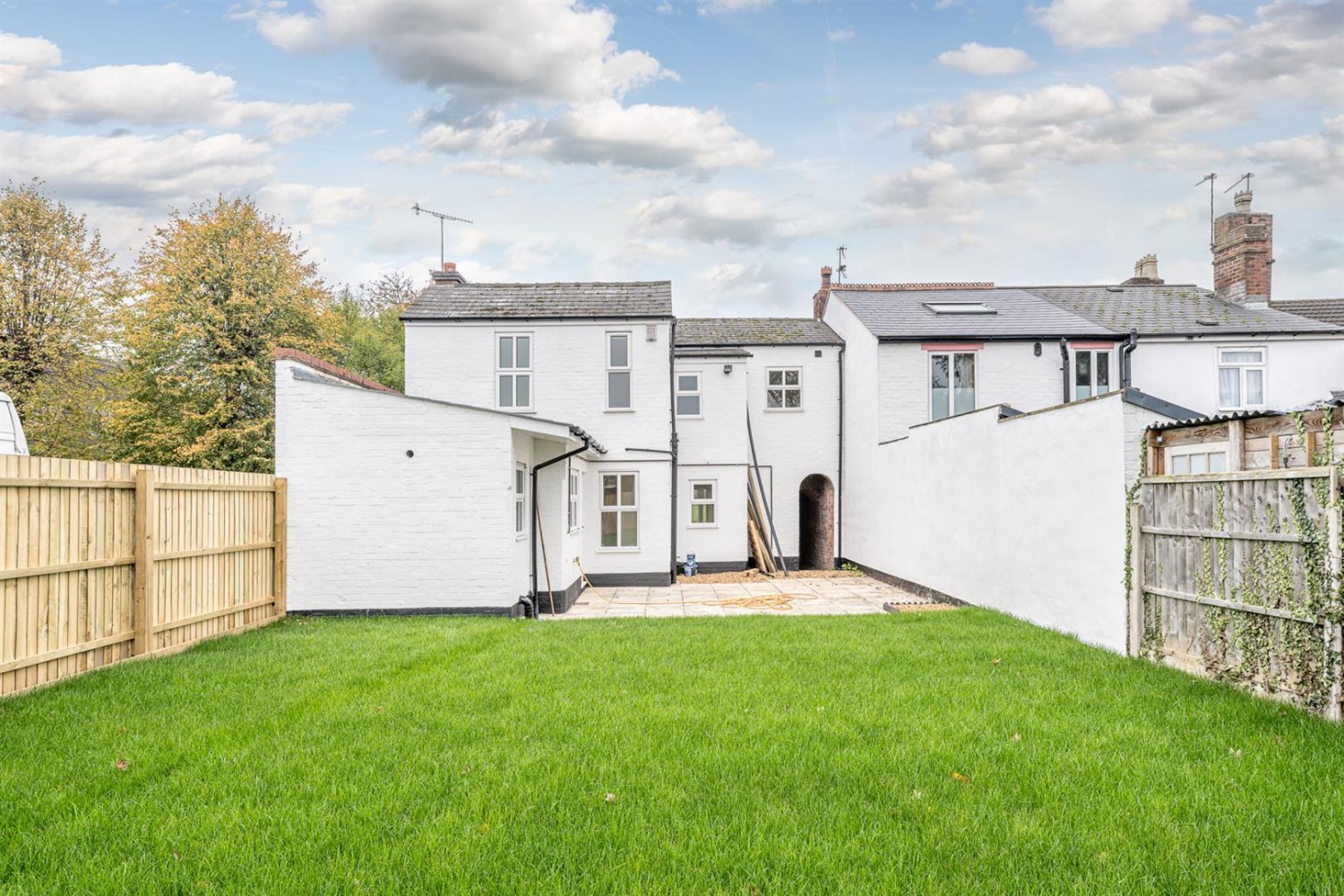 Bridgnorth Road, Wollaston, DY8 3PZ
