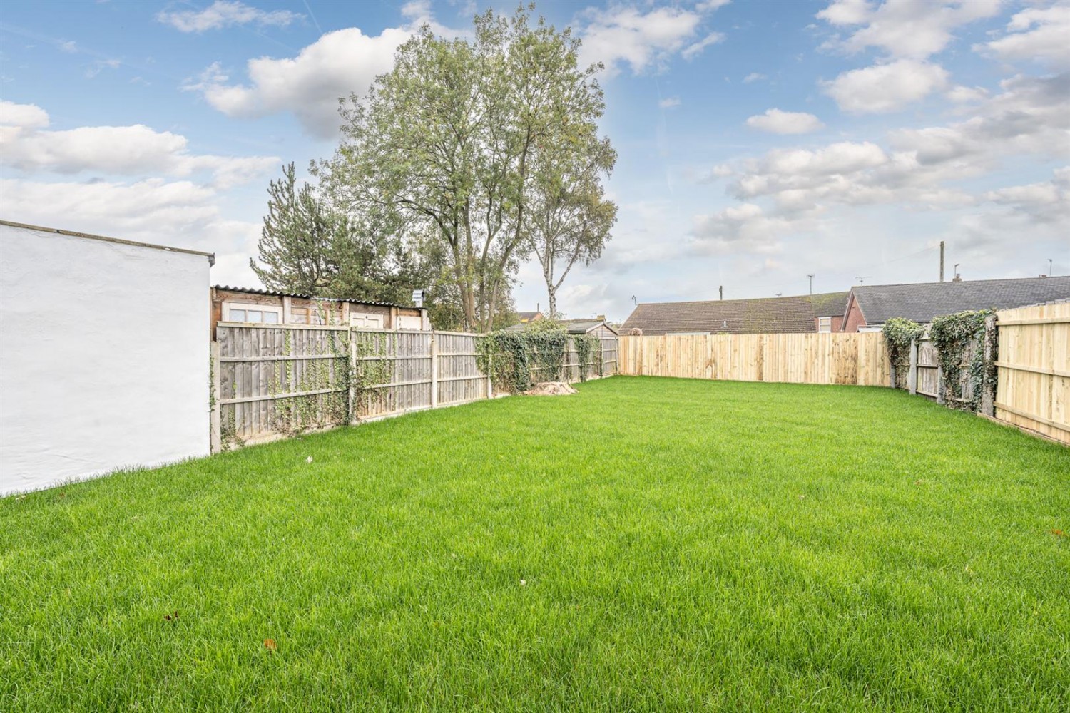 Bridgnorth Road, Wollaston, DY8 3PZ