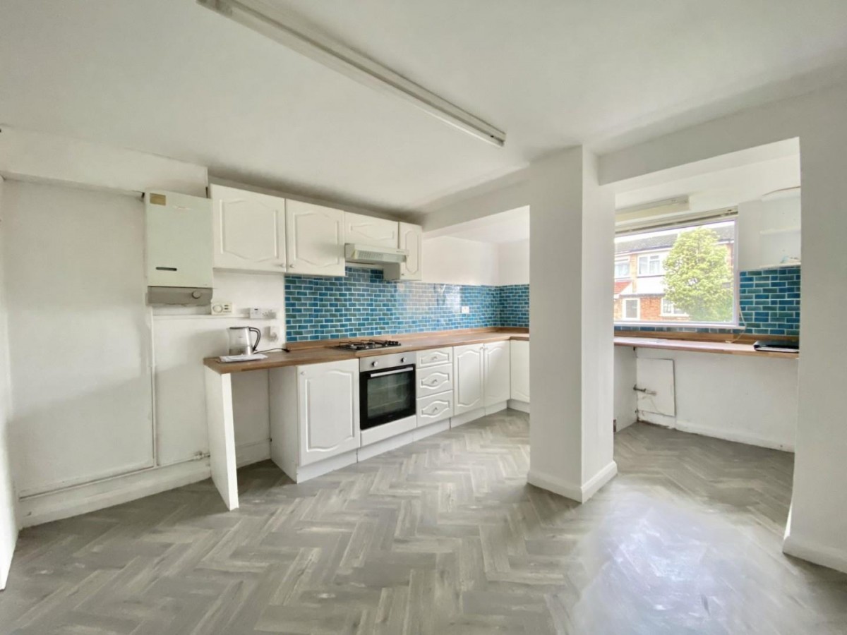 Waylands, Hayes, Middlesex, UB3 2QU