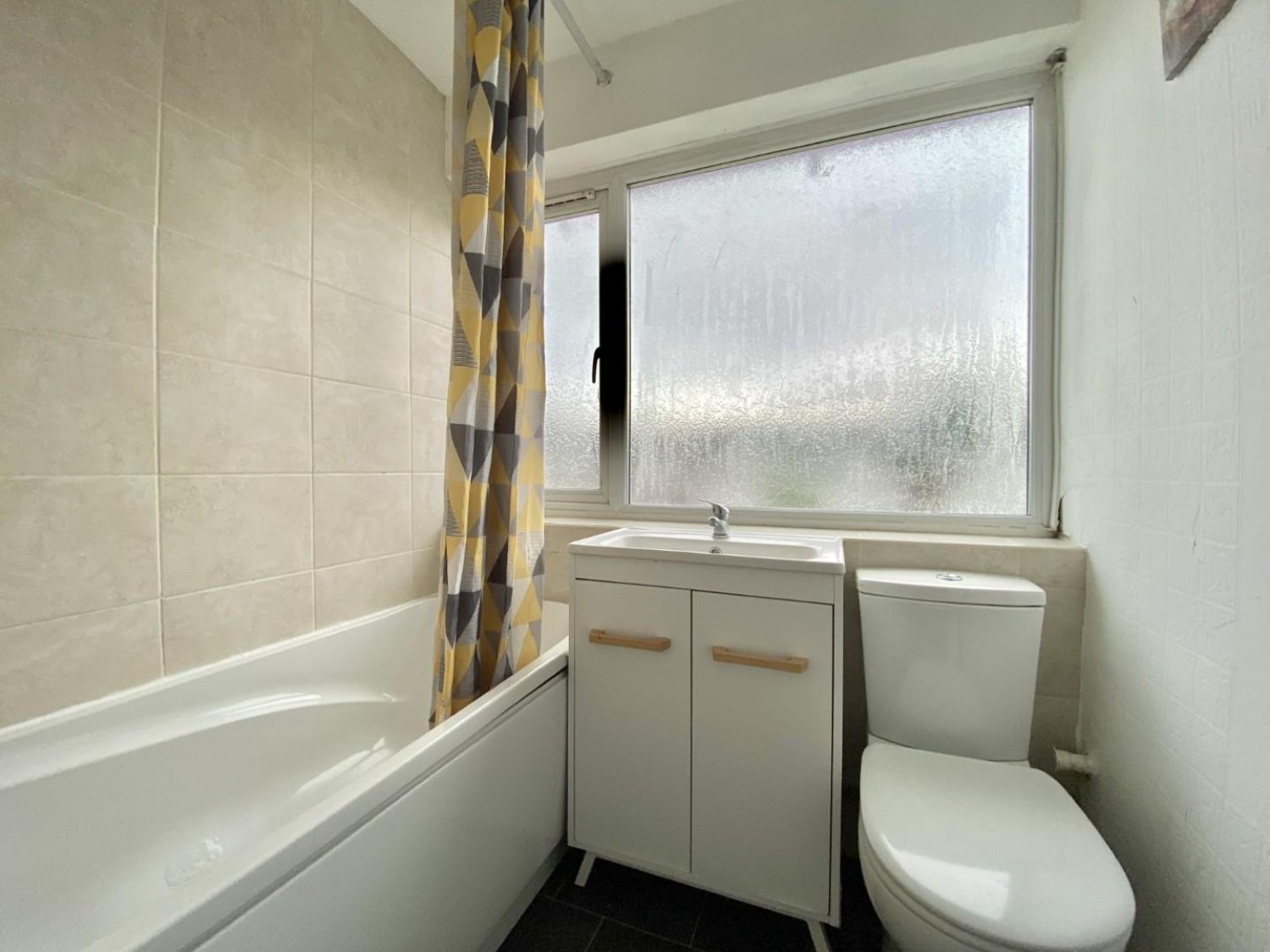 Waylands, Hayes, Middlesex, UB3 2QU
