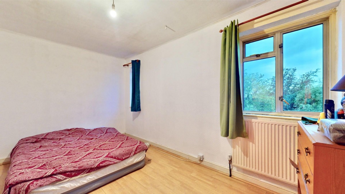 West Road, Chadwell Heath, RM6