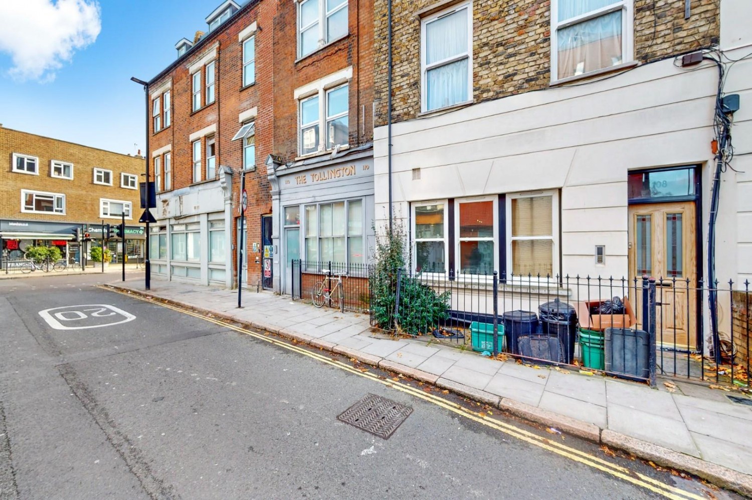 Tollington Way, London