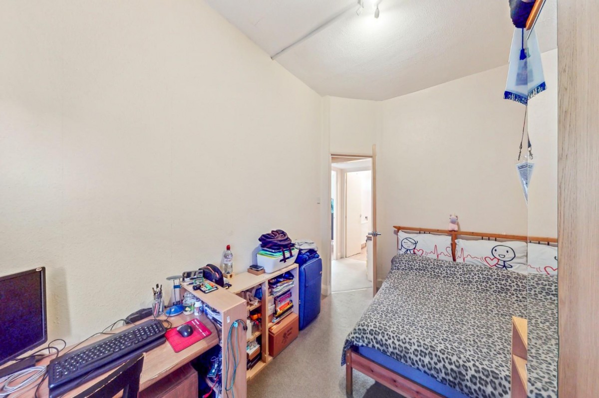 Tollington Way, London