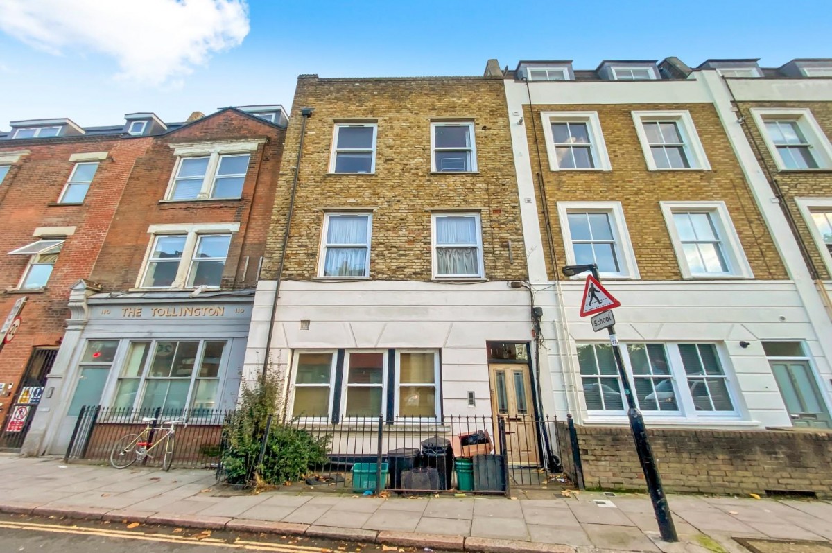 Tollington Way, London