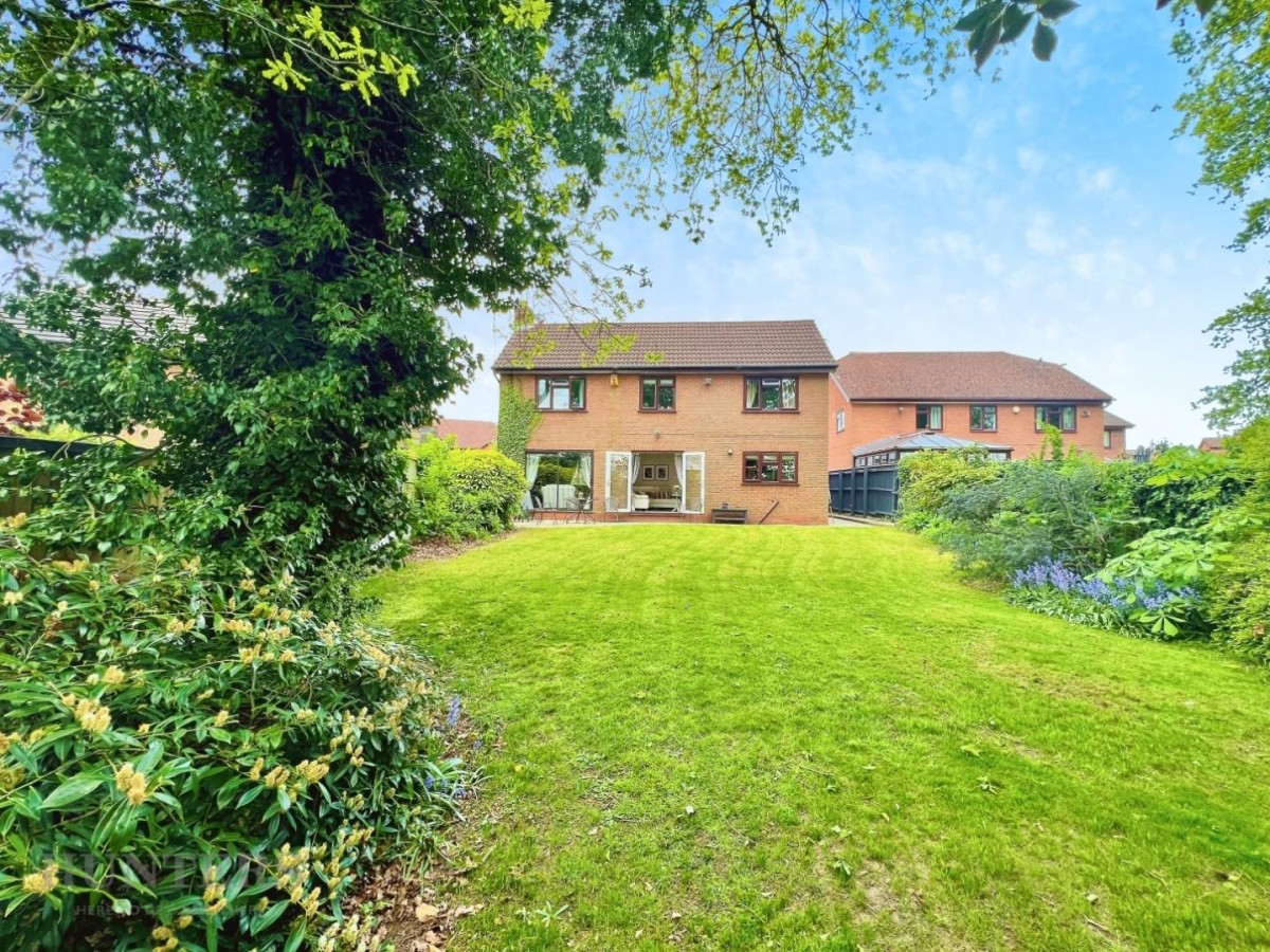 Blackdown Close, Little Sutton, CH66 4YE