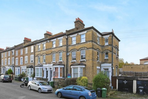 Fransfield Grove, London, SE26