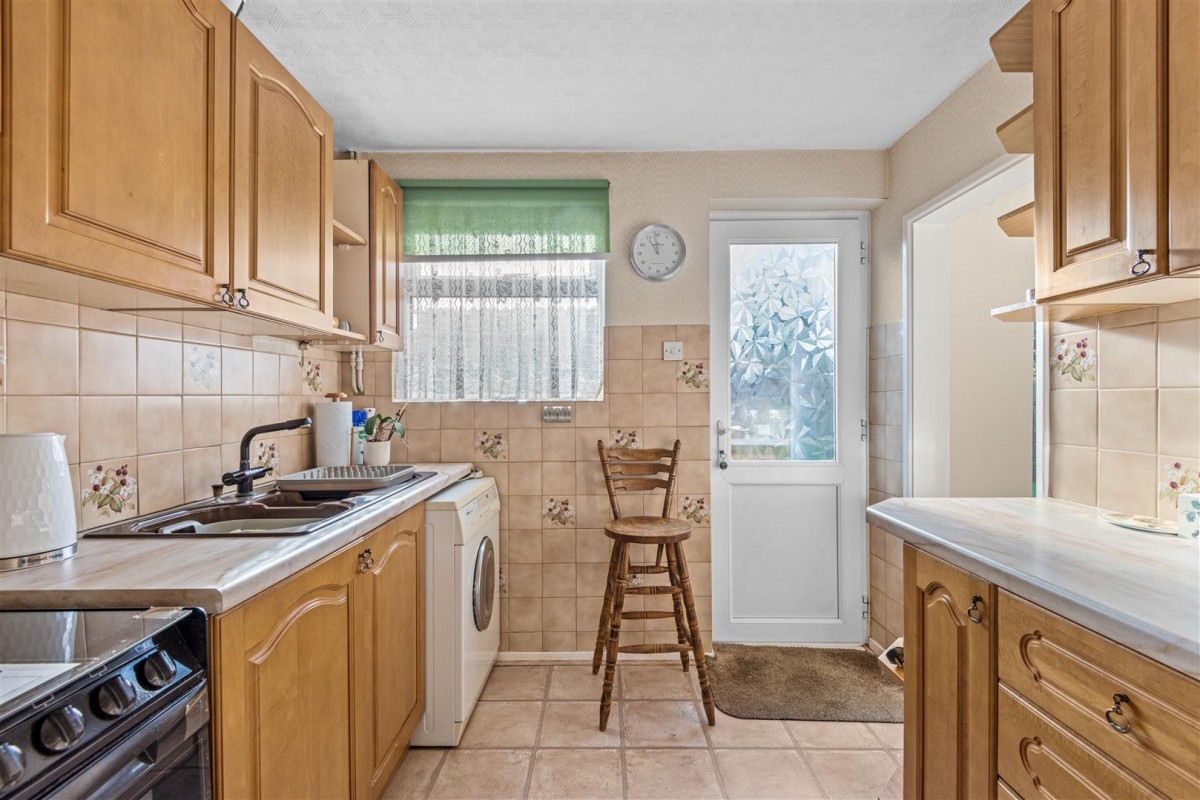 Sycamore Avenue, Hayes, UB3 2NT