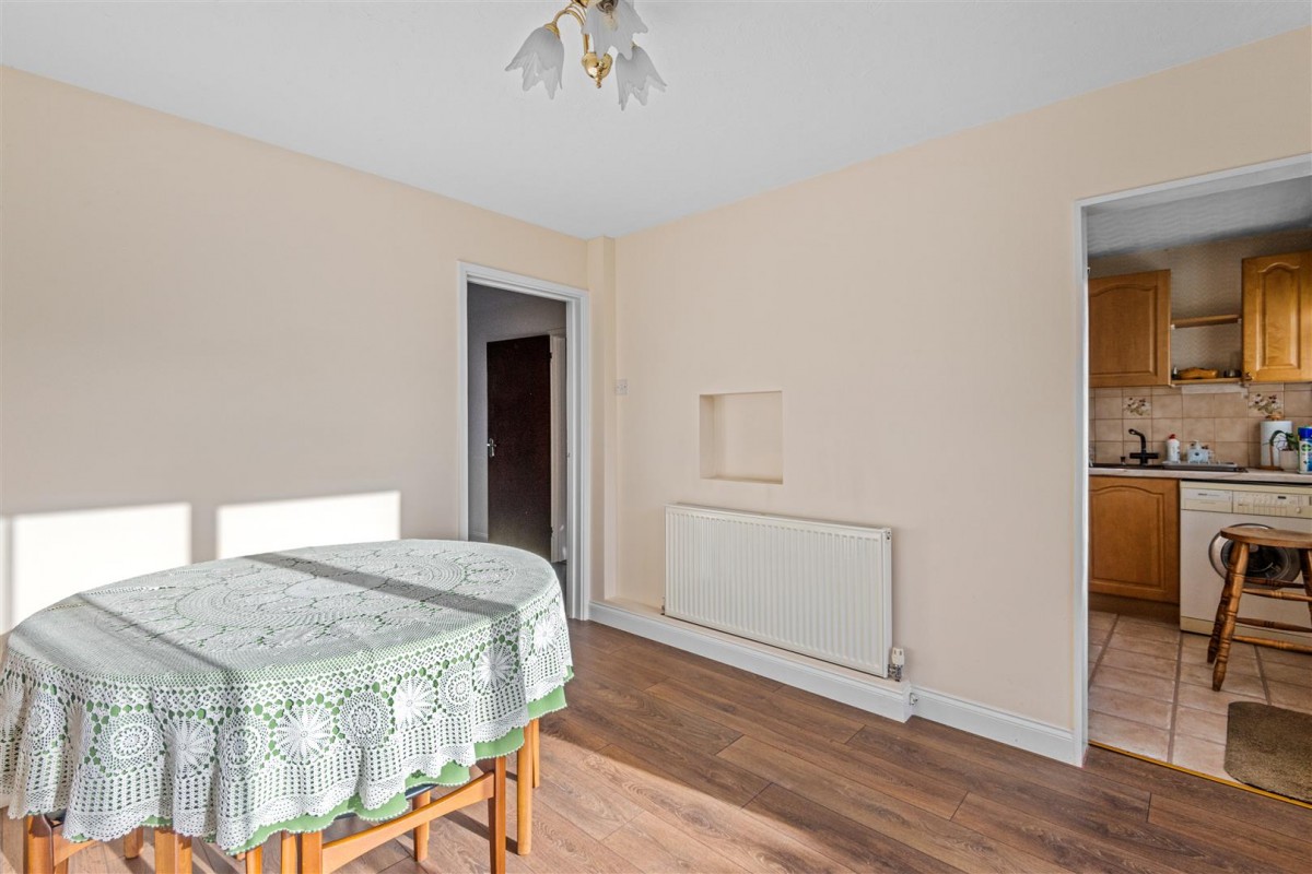 Sycamore Avenue, Hayes, UB3 2NT