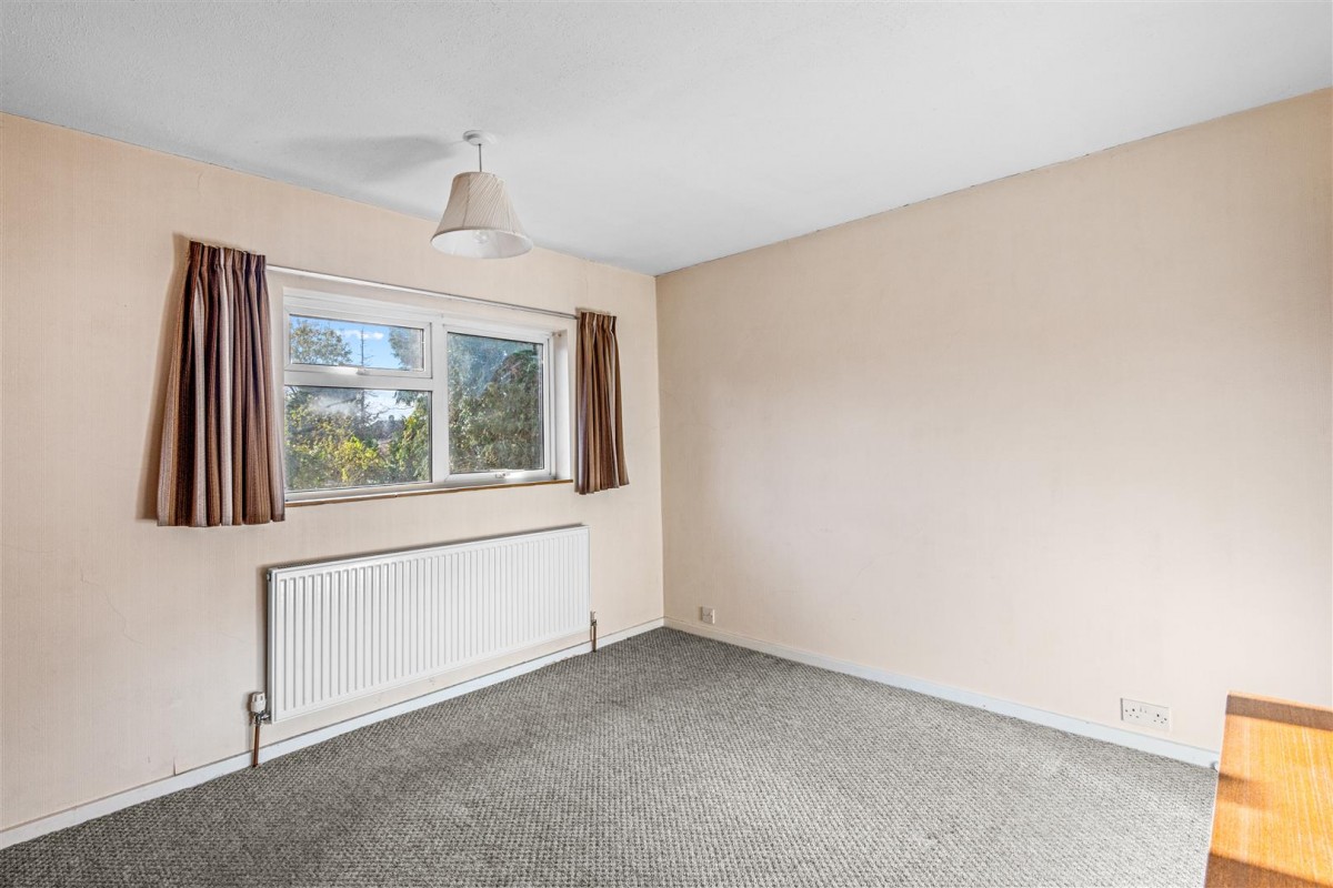 Sycamore Avenue, Hayes, UB3 2NT