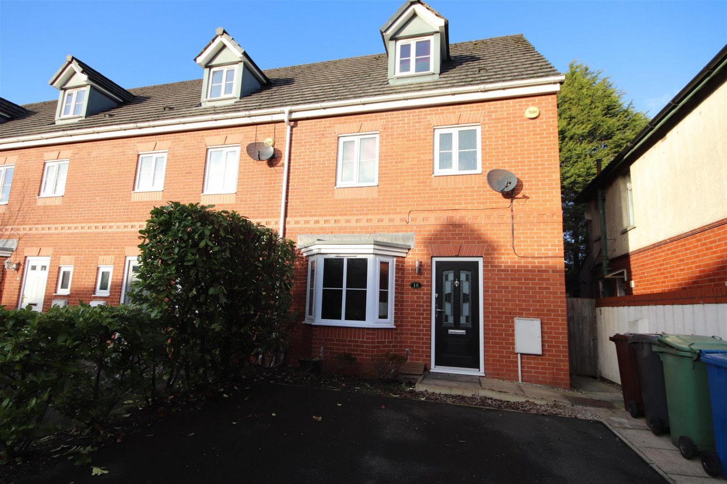 Windermere Road, Leigh, WN7 1UU