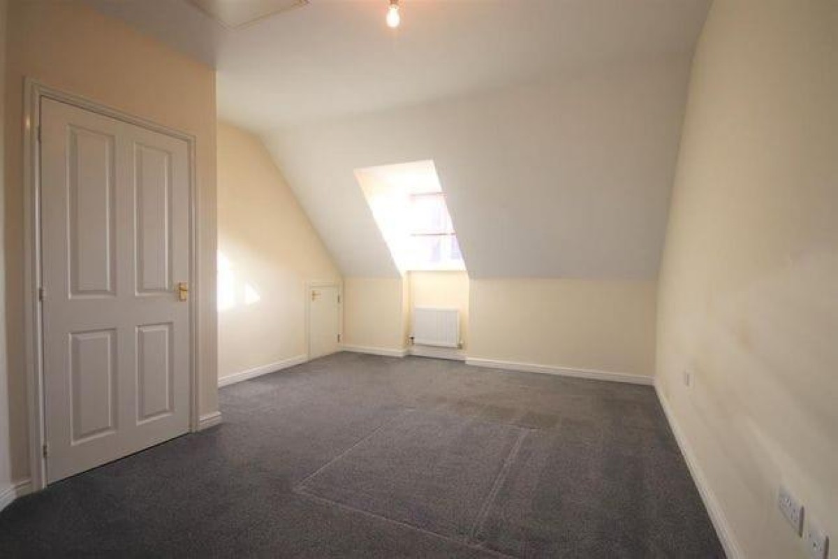 Windermere Road, Leigh, WN7 1UU