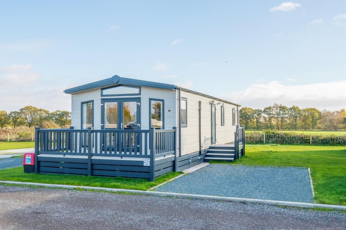 Eagle Road, Spalford, Newark, NG23 7HA