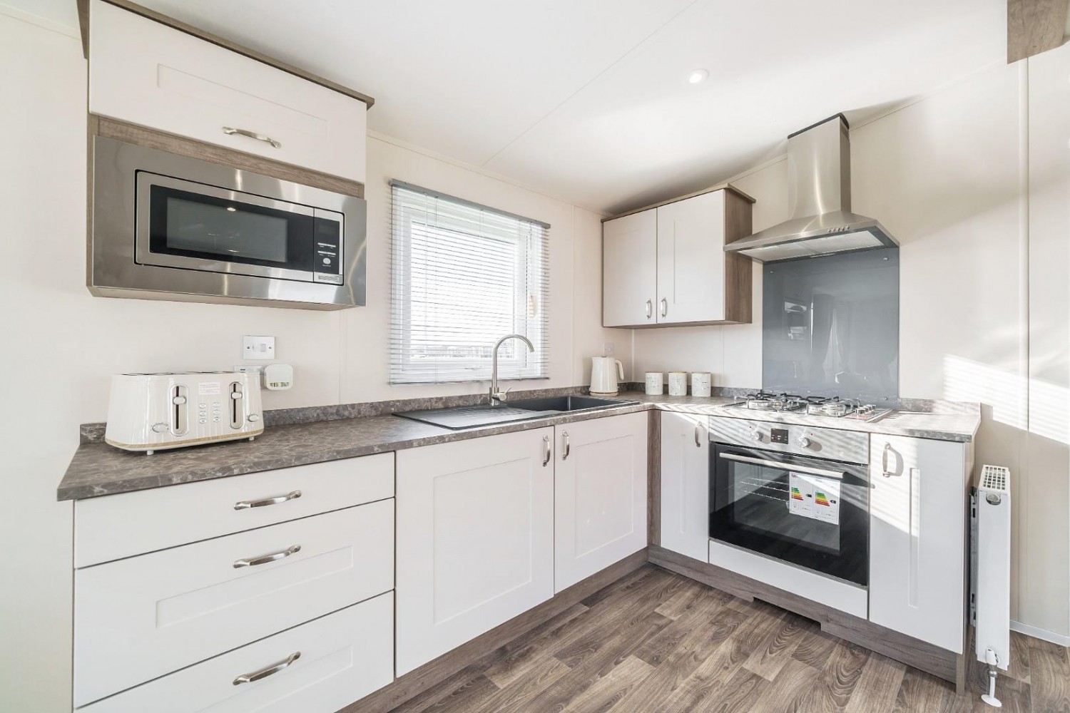 Eagle Road, Spalford, Newark, NG23 7HA