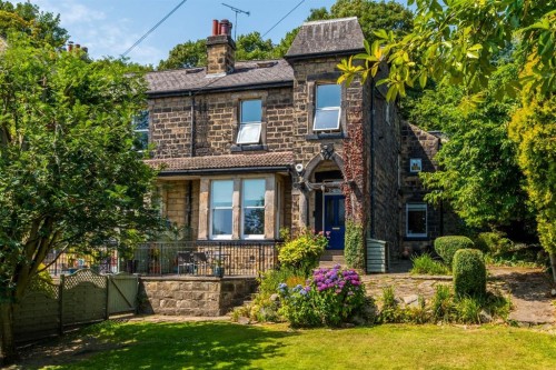 Newlay Lane, Horsforth, LS18