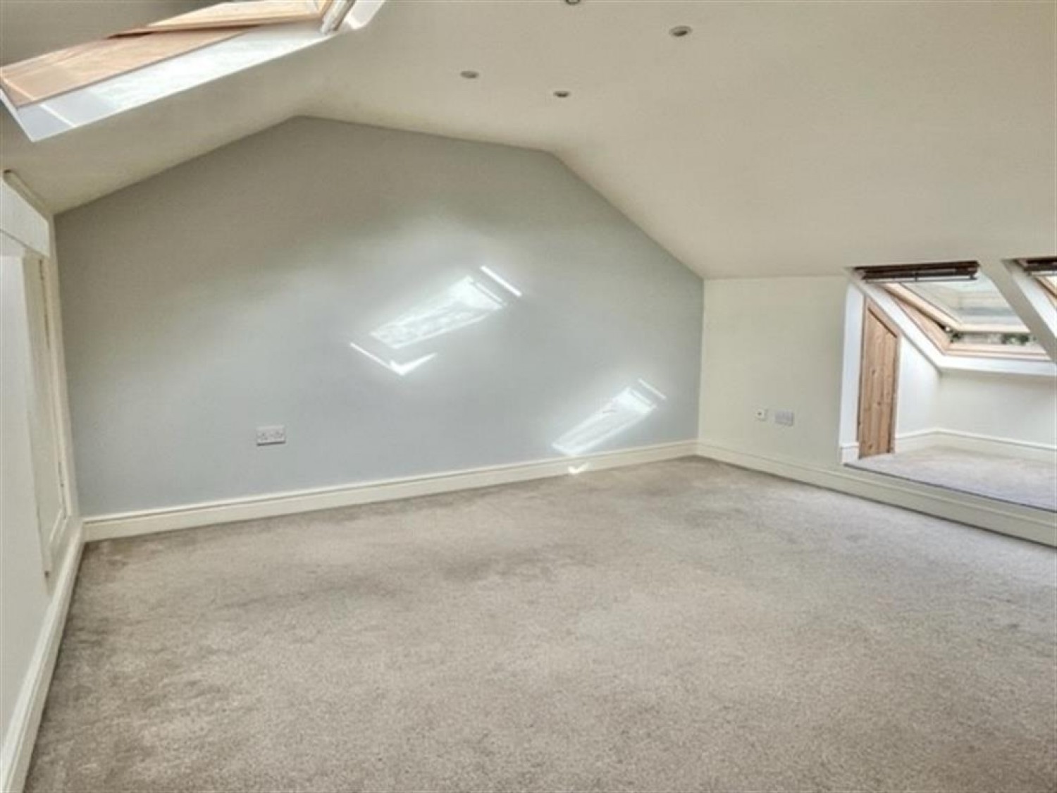 Newlay Lane, Horsforth, LS18