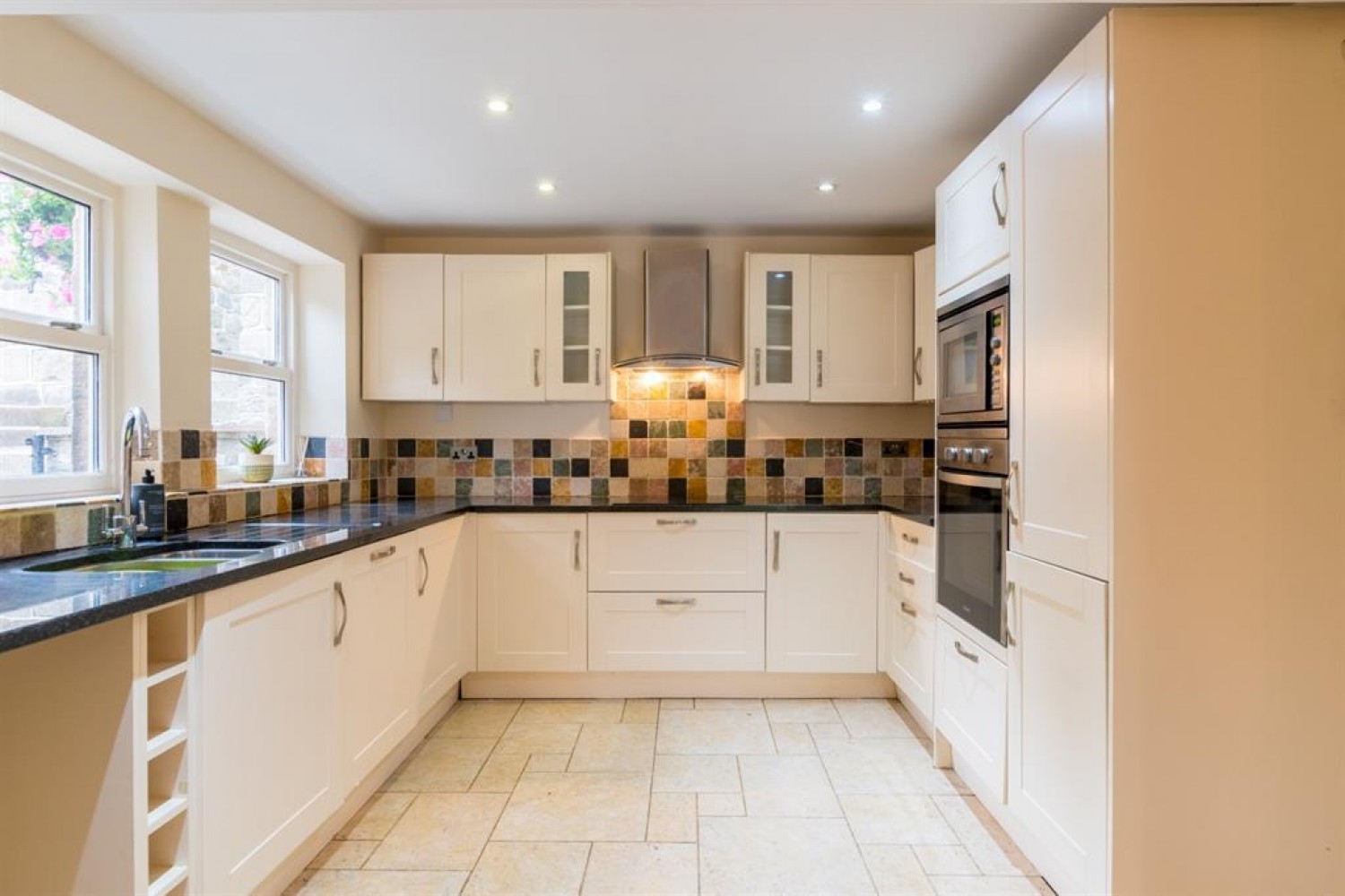 Newlay Lane, Horsforth, LS18