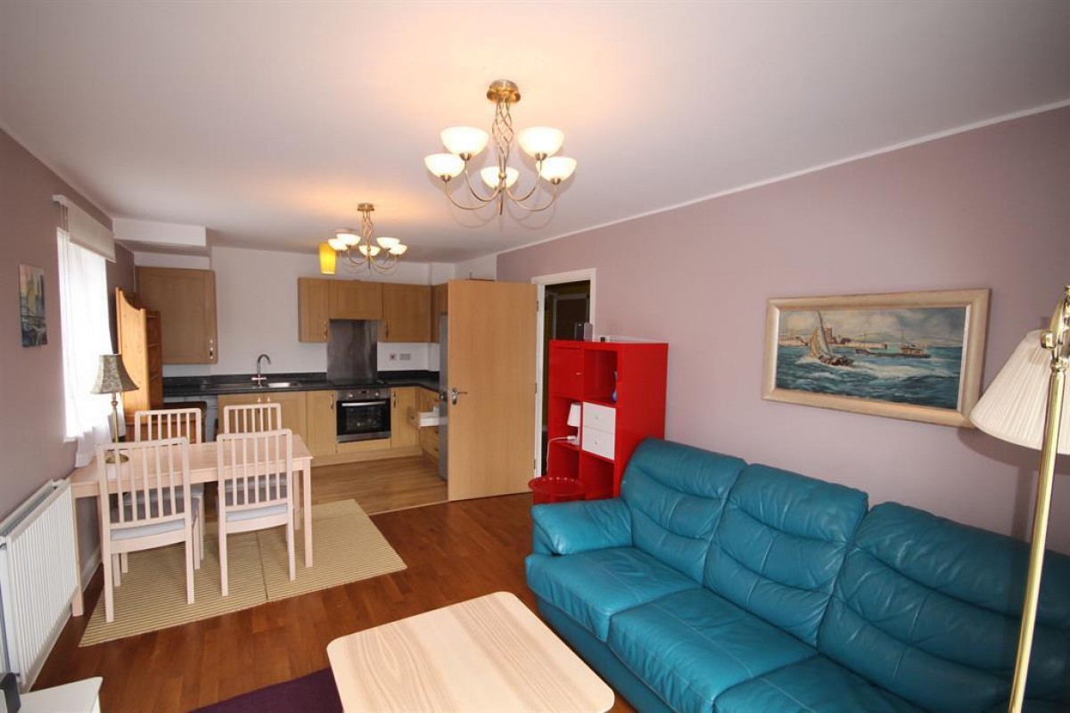 Centurion House, Varcoe Gardens, Hayes, UB3 2FE