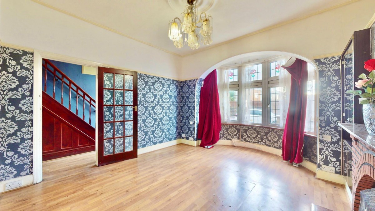 Meads Lane, Ilford, IG3