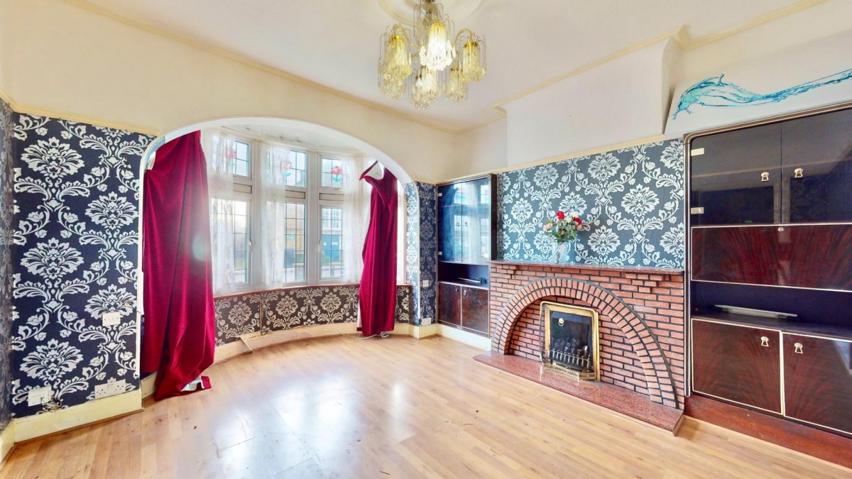 Meads Lane, Ilford, IG3