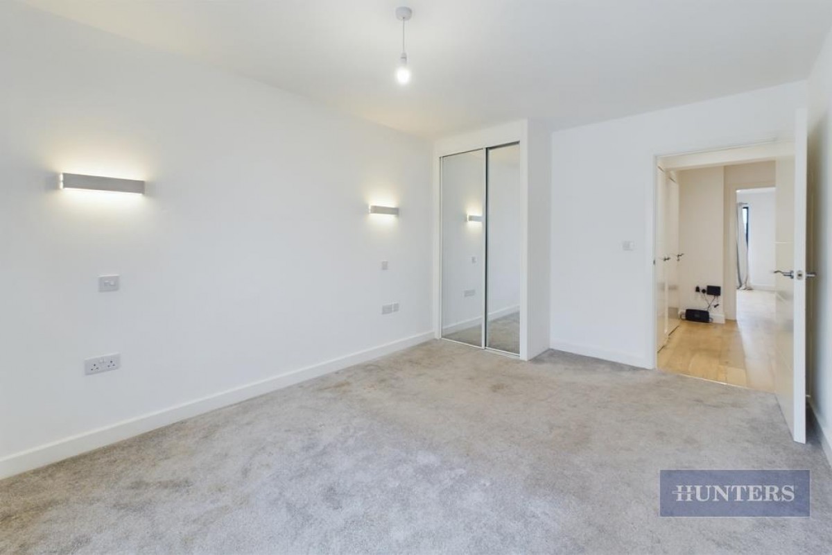 Royal Crescent Apartments, Royal Crescent Road, Southampton