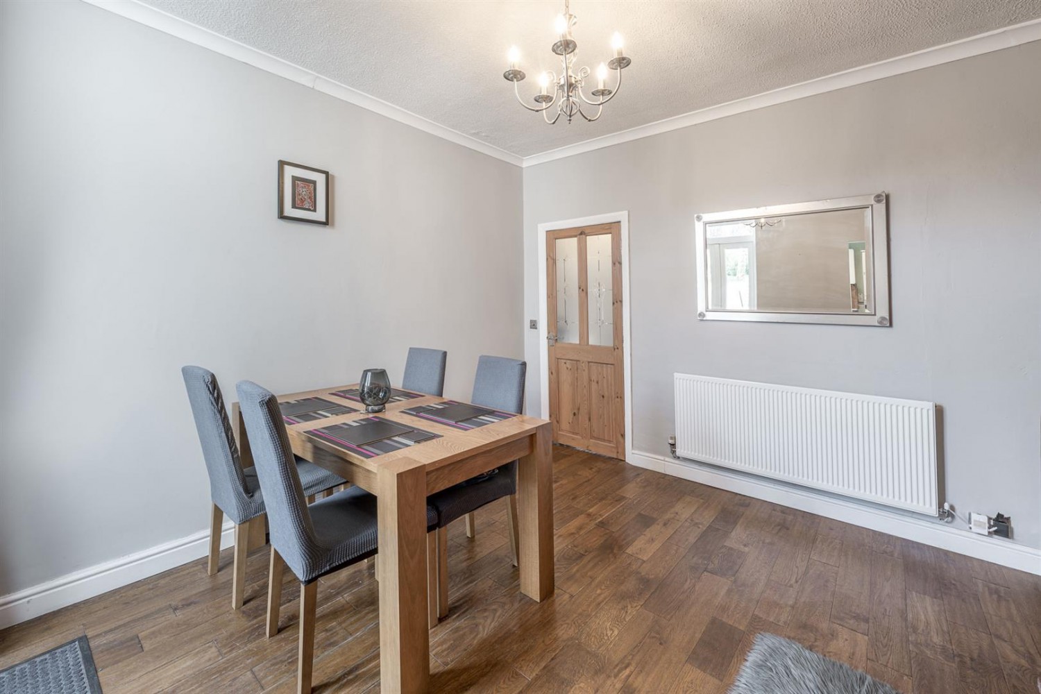High Street, Wollaston, DY8 4NJ