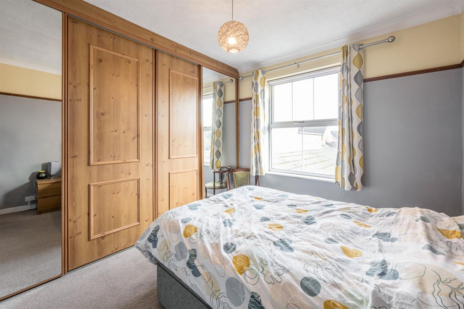 High Street, Wollaston, DY8 4NJ