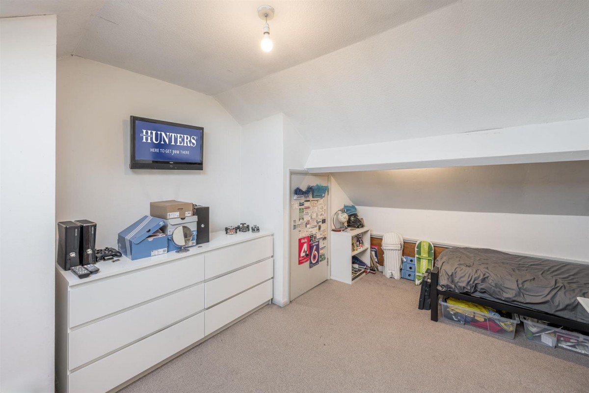 High Street, Wollaston, DY8 4NJ
