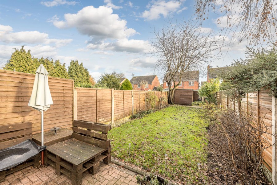 High Street, Wollaston, DY8 4NJ Hunters Estate Agents & Letting Agents