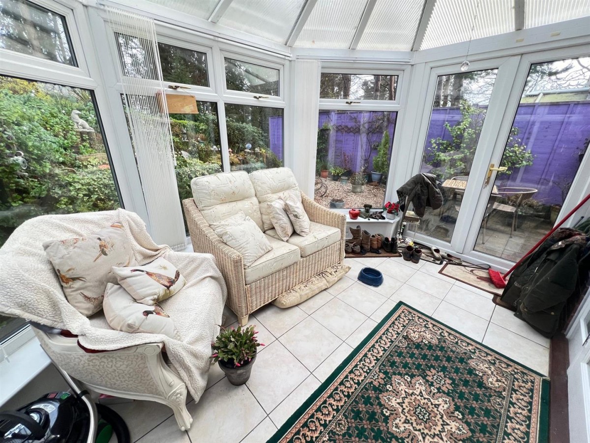 Lords Lane, Stourbridge, DY7 5PE