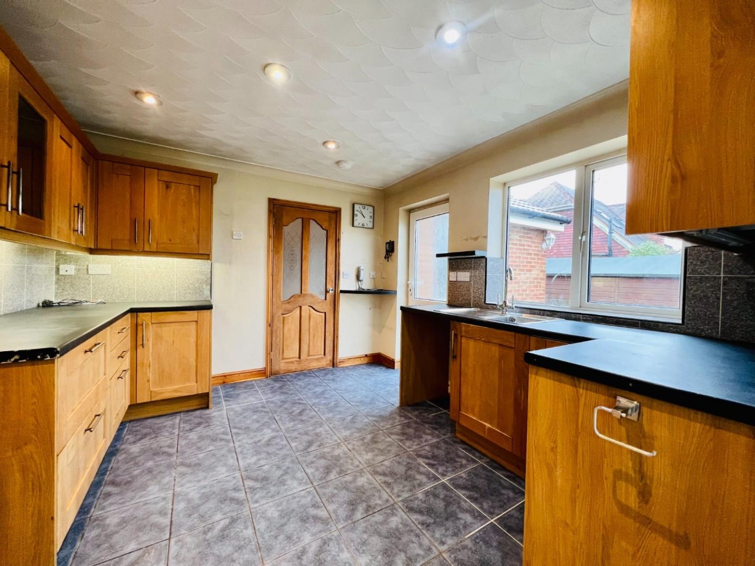 Ashford Road, Kingsnorth, Ashford